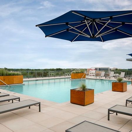 Global Luxury Suites In Downtown Bethesda Eksteriør billede