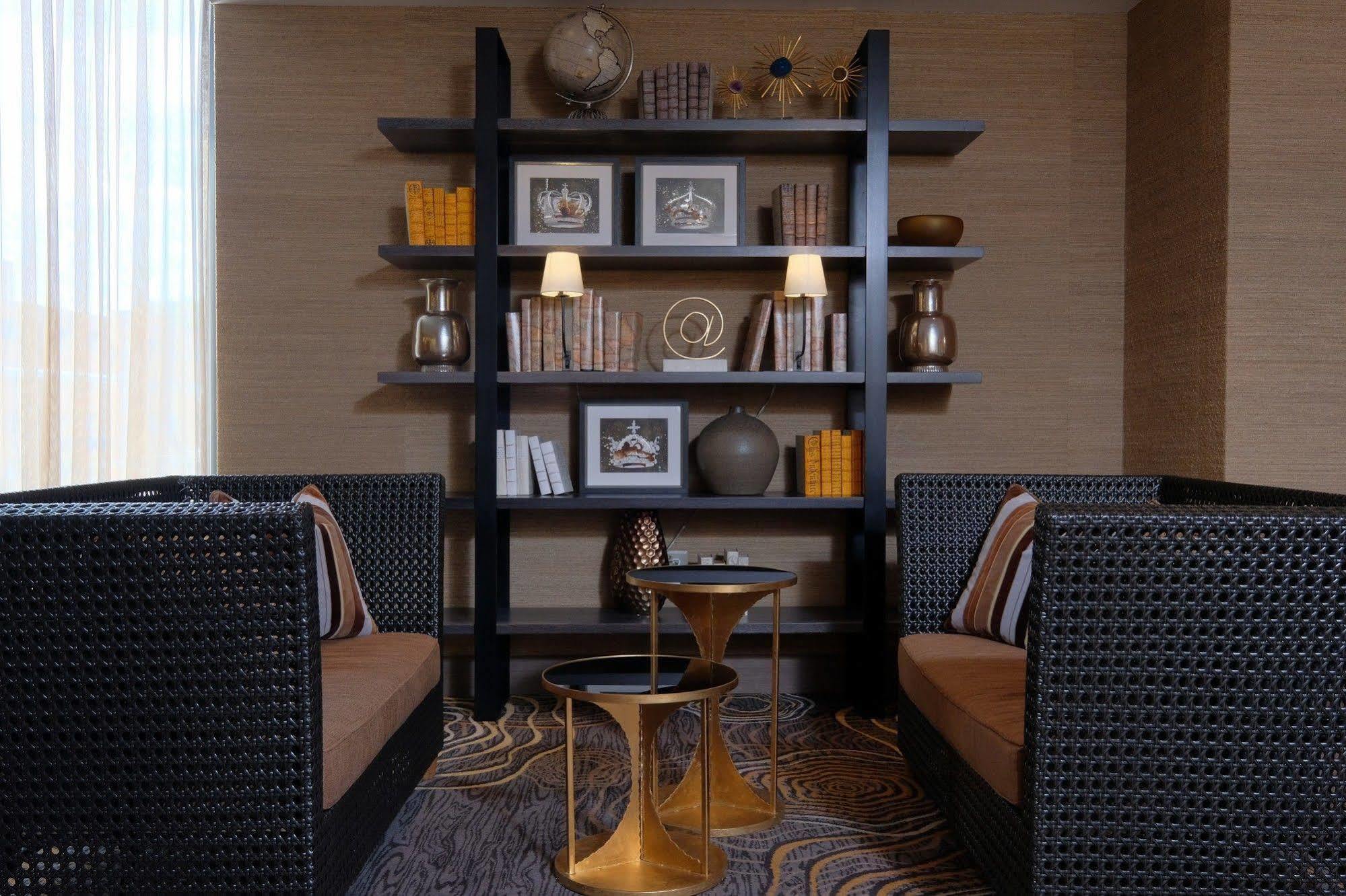 Global Luxury Suites In Downtown Bethesda Eksteriør billede