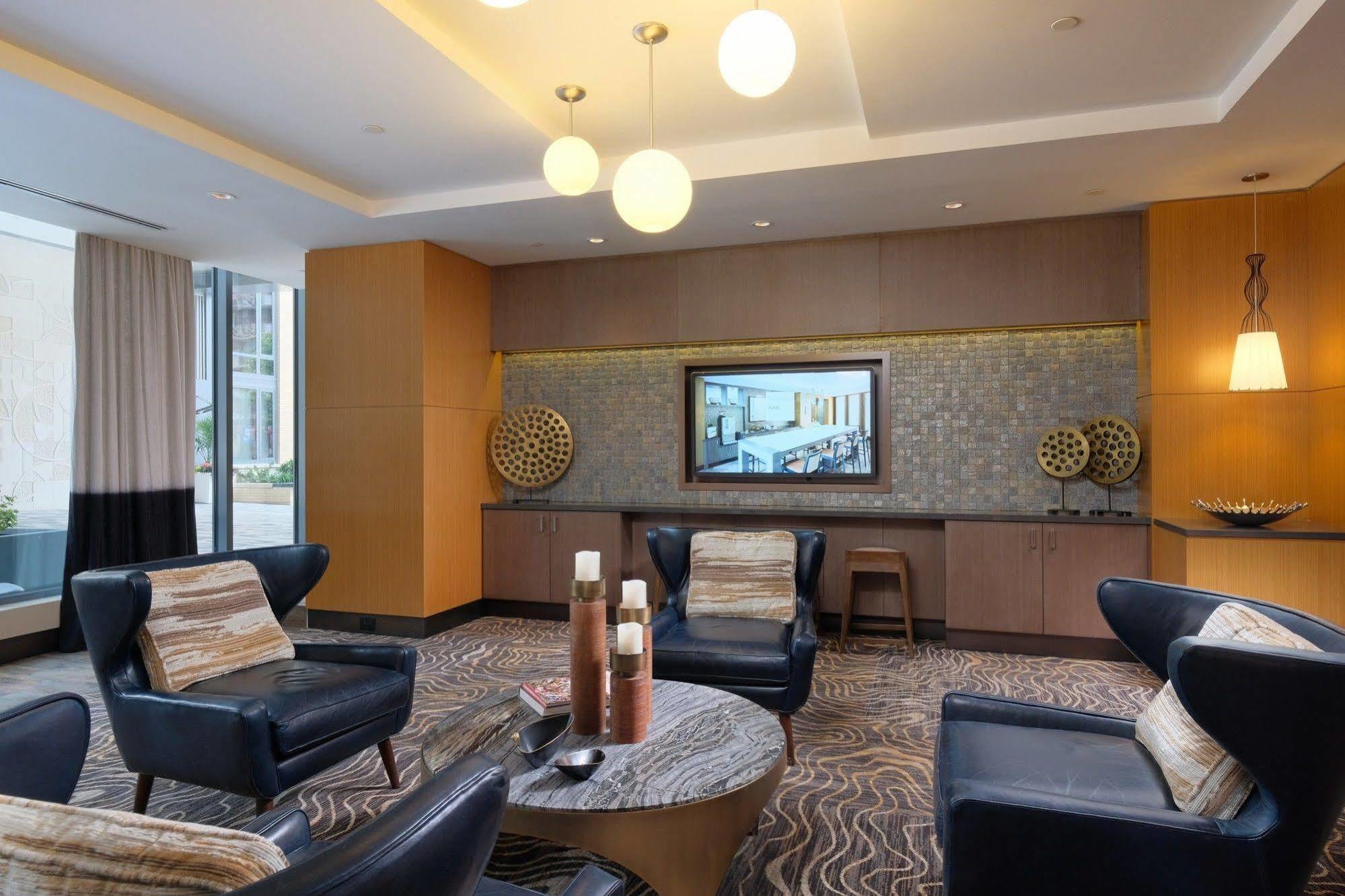 Global Luxury Suites In Downtown Bethesda Eksteriør billede