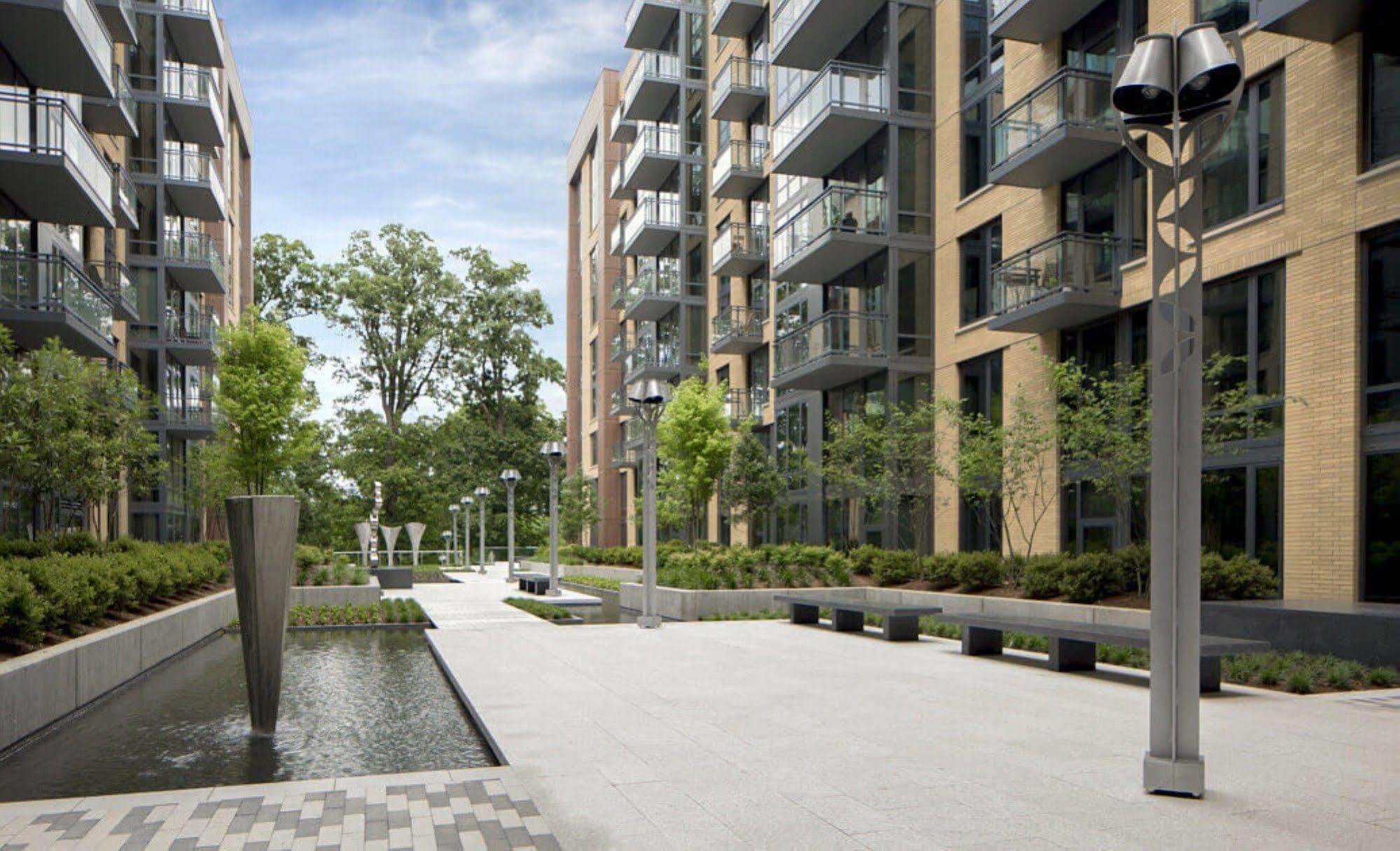 Global Luxury Suites In Downtown Bethesda Eksteriør billede