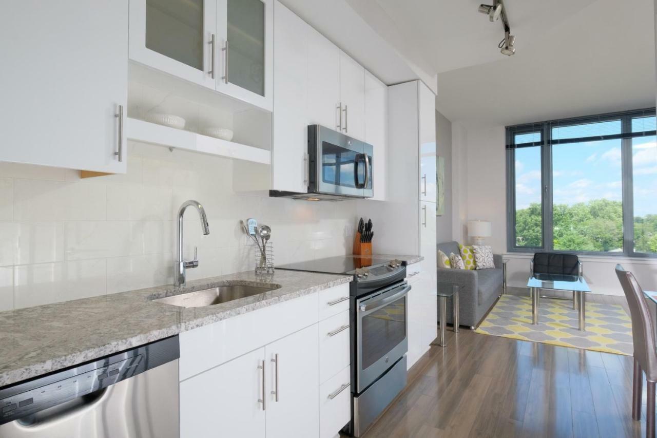 Global Luxury Suites In Downtown Bethesda Eksteriør billede